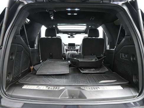 Used 2022 Chevrolet Tahoe RST w/ Luxury Package image 23