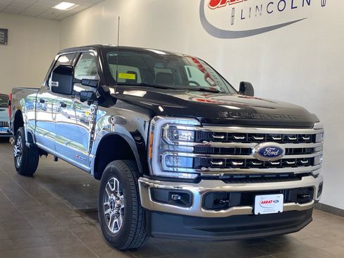 New 2026 Ford F250 Lariat AWD/4WD image 2