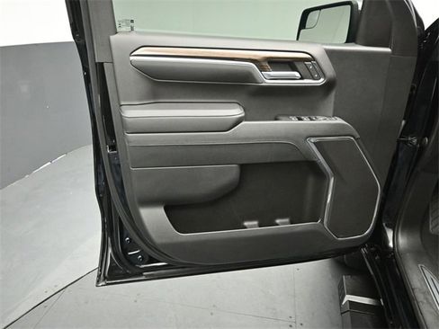 Used 2023 Chevrolet Silverado 1500 LT image 19