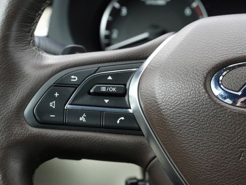 Used 2019 INFINITI QX50 Essential w/ Sensory Package image 21