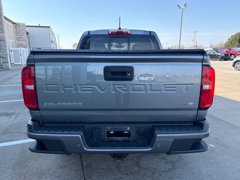 Used 2022 Chevrolet Colorado Z71 image 4