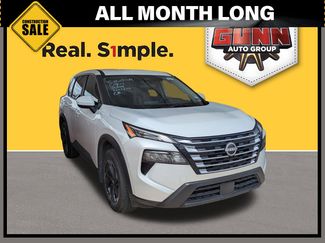 Used 2025 Nissan Rogue SV FWD video 1