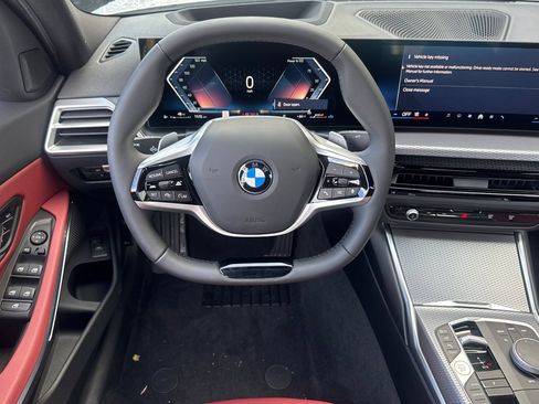 Used 2026 BMW 330i Sedan w/ Premium Package RWD image 27