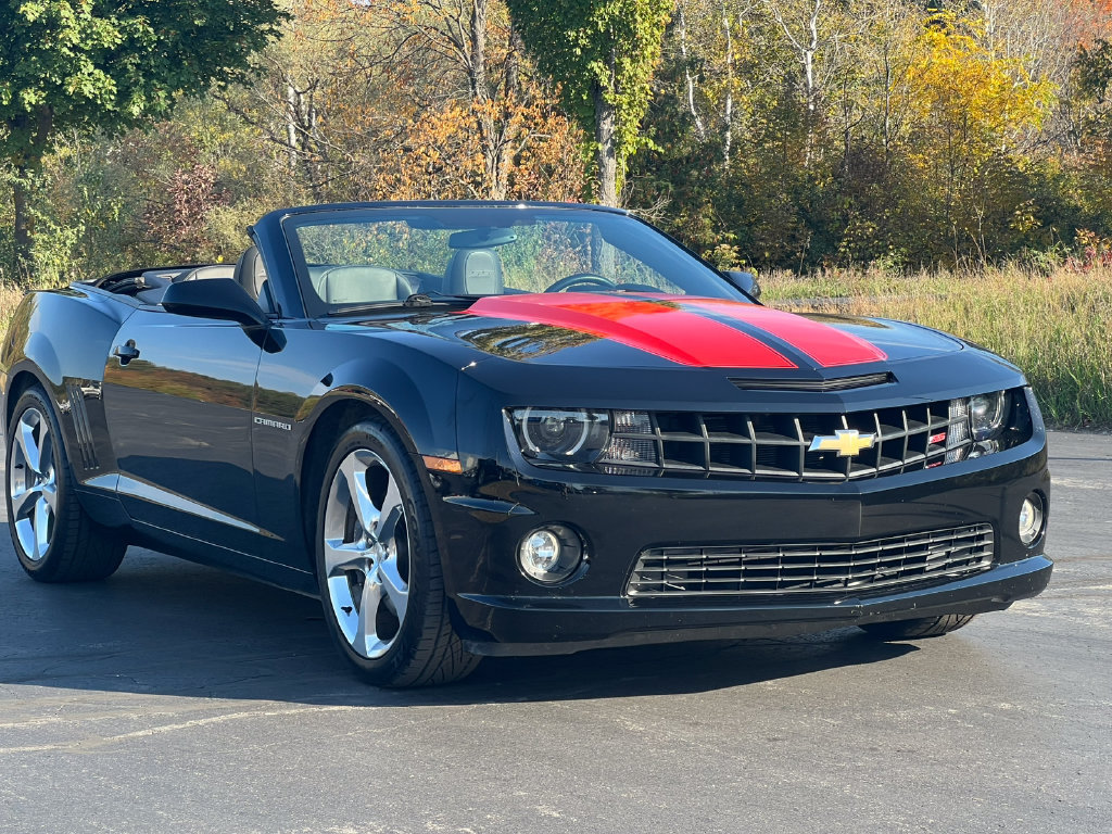 Used 2013 Chevrolet Camaro SS w/ RS Package RWD image 33