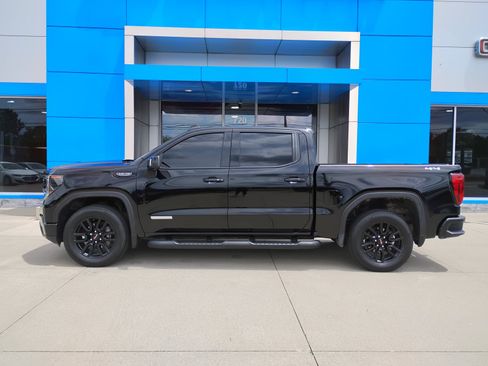 Used 2023 GMC Sierra 1500 Elevation w/ Preferred Package AWD/4WD image 8