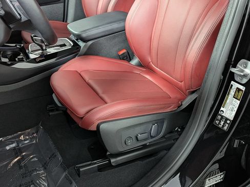 Certified 2024 BMW X3 M40i w/ Premium Package AWD/4WD image 22