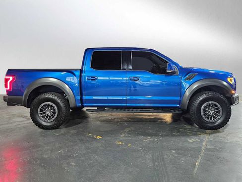 Used 2018 Ford F150 Raptor w/ Equipment Group 802A Luxury AWD/4WD image 2