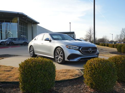 New 2026 Mercedes-Benz E 450 E 450 image 9