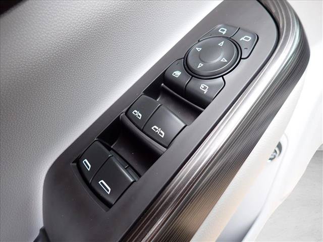 Used 2020 GMC Acadia SLT w/ Driver Alert Package II AWD/4WD image 18