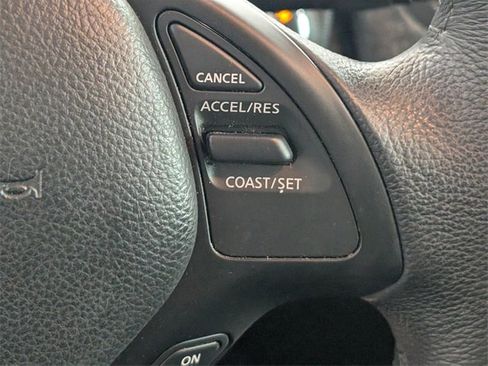Used 2010 INFINITI G37 Sport w/ Premium Pkg image 16