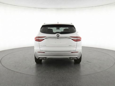 Used 2018 Buick Enclave Essence FWD image 7