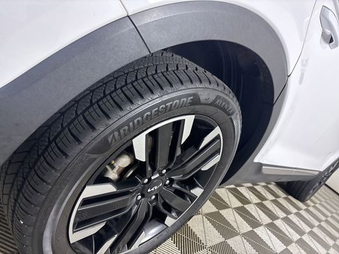 Used 2023 Kia Telluride SX FWD image 37