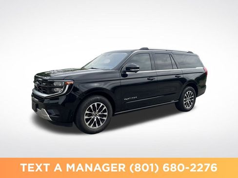 Used 2025 Ford Expedition Max Platinum AWD/4WD image 1