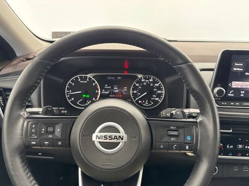 Used 2021 Nissan Rogue SL AWD/4WD image 25