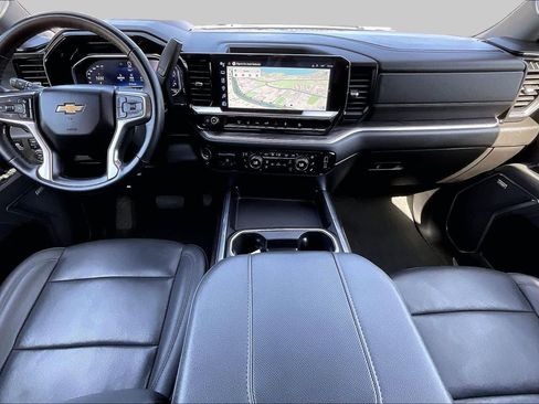 Used 2025 Chevrolet Silverado 2500 LTZ w/ LTZ Premium Package AWD/4WD image 14