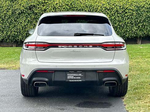 Certified 2025 Porsche Macan AWD/4WD image 7
