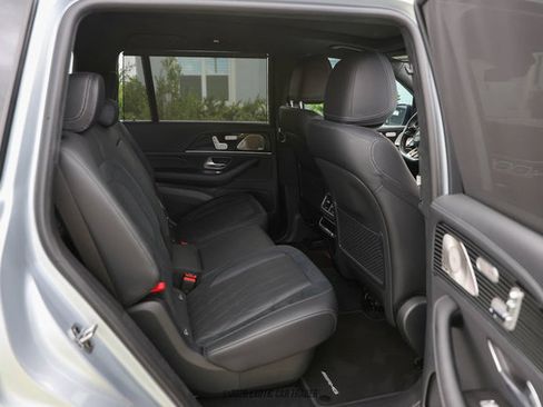Used 2026 Mercedes-Benz GLS 63 AMG 4MATIC image 31