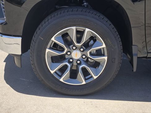 New 2026 Chevrolet Silverado 1500 LT image 8