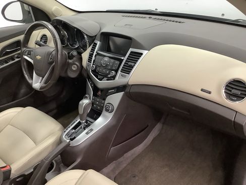 Used 2014 Chevrolet Cruze Diesel image 24