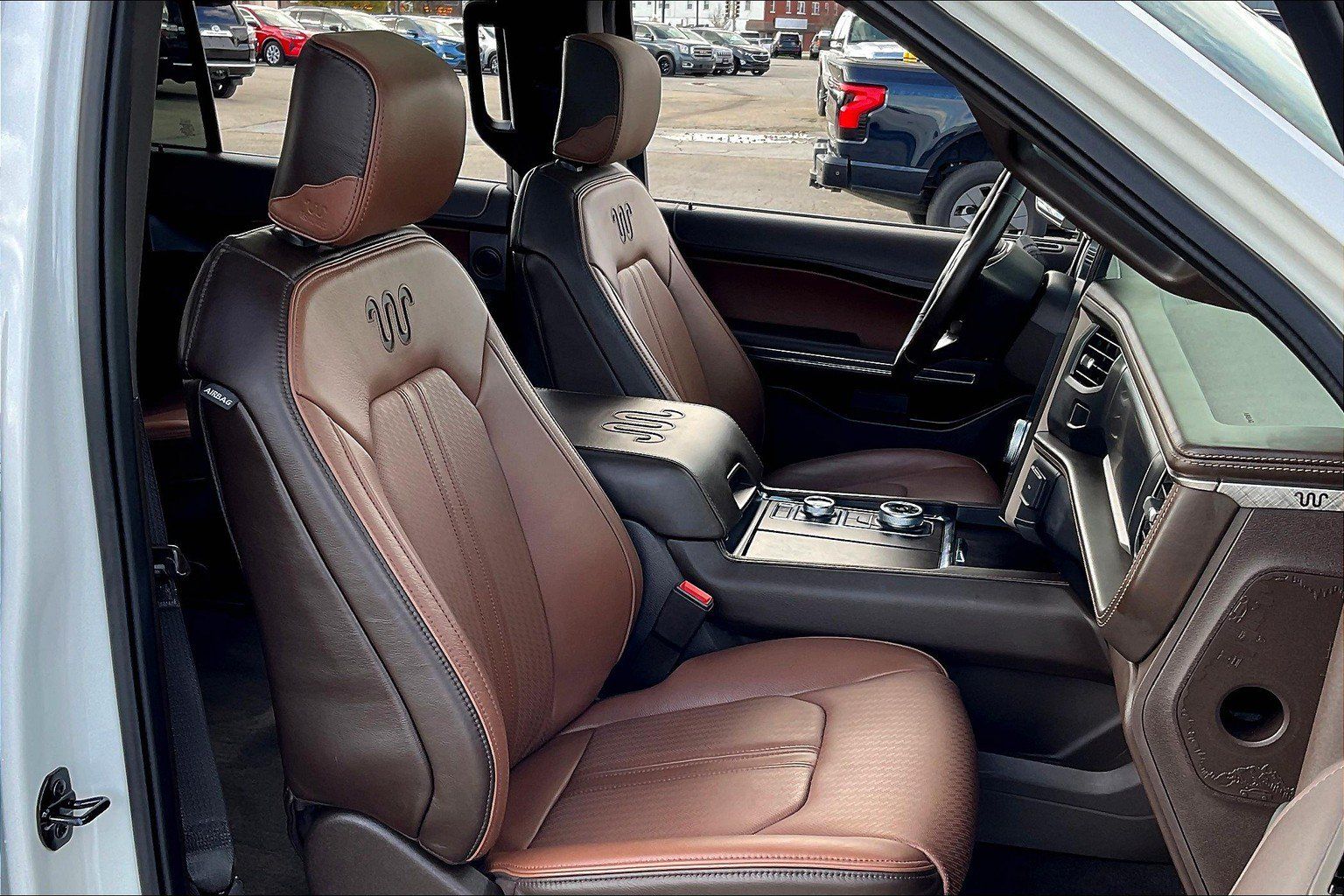 Used 2023 Ford Expedition Max King Ranch AWD/4WD image 7