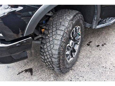 Used 2025 Chevrolet Silverado 1500 ZR2 w/ Technology Package AWD/4WD image 34