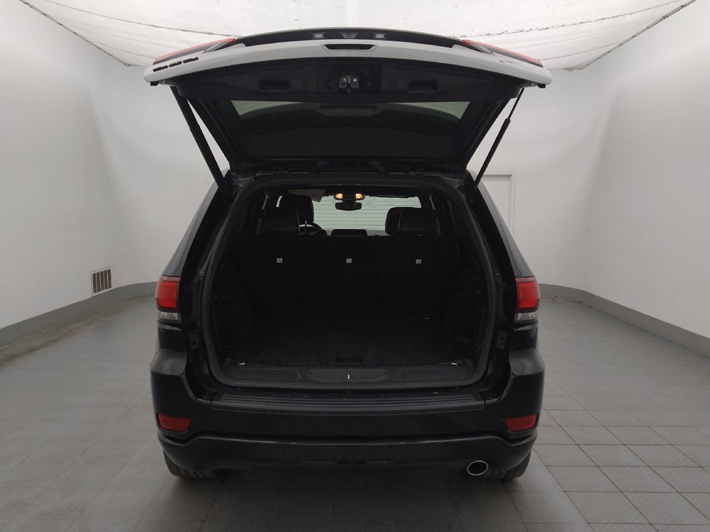 Used 2020 Jeep Grand Cherokee Altitude AWD/4WD image 29