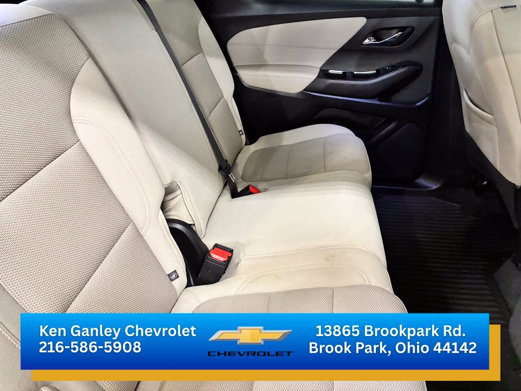 Used 2023 Chevrolet Traverse LS w/ Safety Package FWD image 20