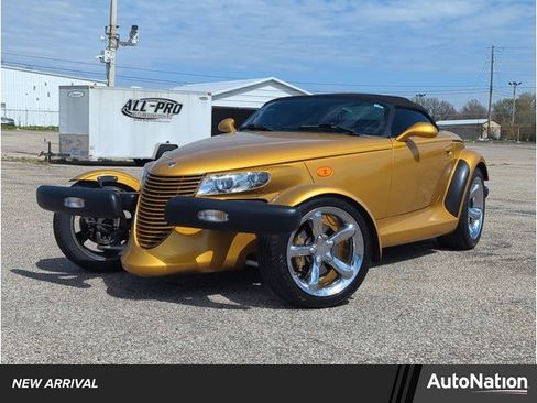 Used 2002 Chrysler Prowler image 1