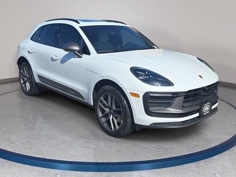 Used 2024 Porsche Macan Turbo AWD/4WD image 4