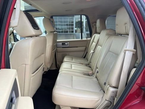 Used 2015 Ford Expedition Limited w/ Equipment Group 301A RWD image 25