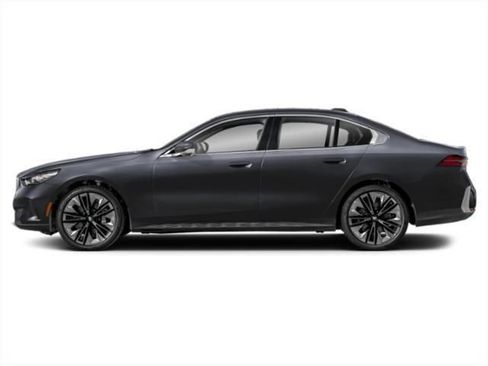 New 2026 BMW 530i xDrive w/ Premium Package AWD/4WD image 3