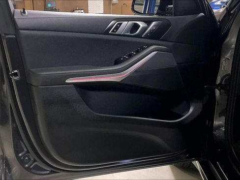 Used 2021 BMW X5 sDrive40i w/ Premium Package 2 image 20