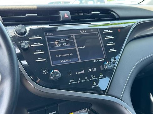 Used 2019 Toyota Camry XSE FWD image 28