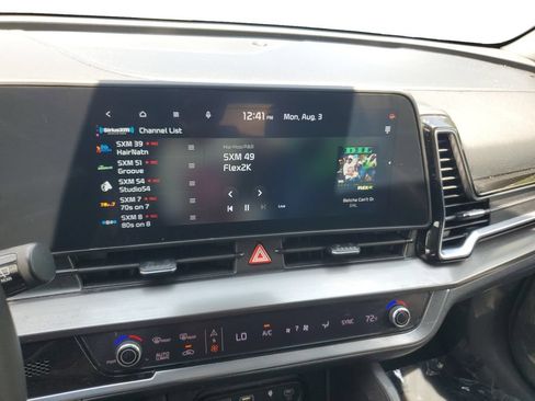 Used 2024 Kia Sportage EX FWD image 14
