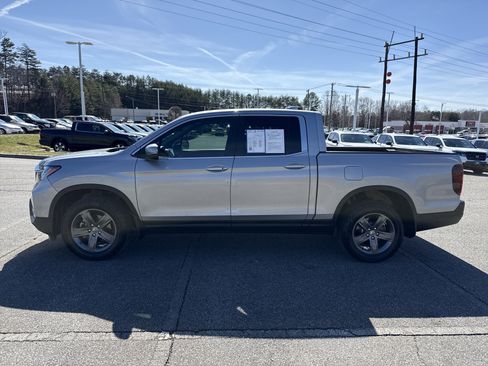 Certified 2023 Honda Ridgeline RTL image 7