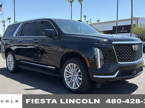 Used 2025 Cadillac Escalade ESV Premium Luxury w/ LPO, Floor Liner Package AWD/4WD image 1