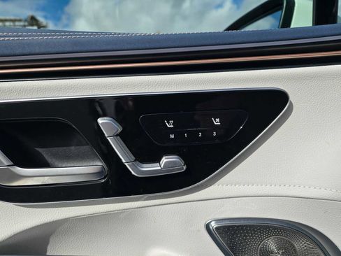 Used 2024 Mercedes-Benz EQE AMG 4MATIC SUV image 25