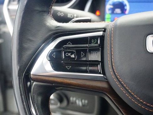 Used 2022 Jeep Grand Cherokee Summit w/ Advanced Protech Group IV image 33