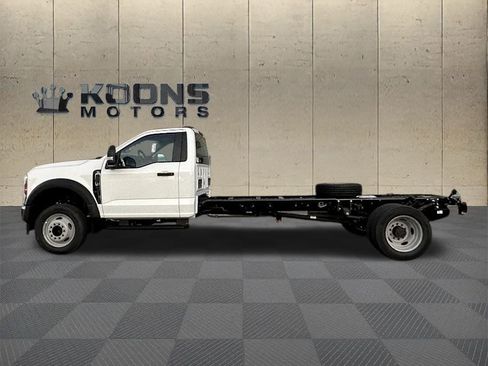 New 2025 Ford F550 PJs Stake Body with Underbody w/ XL Chrome Package image 4