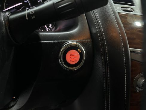 Used 2018 Nissan Armada SL w/ Moonroof Package image 21