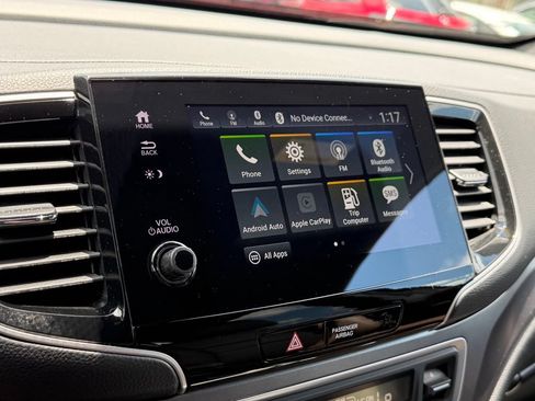 Used 2024 Honda Passport EX-L image 4