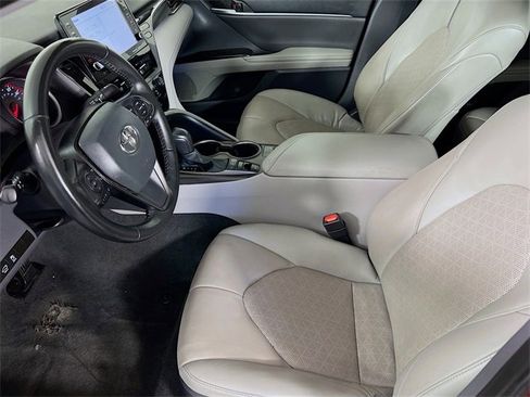 Used 2023 Toyota Camry XSE image 22
