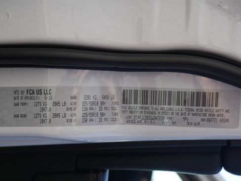 Used 2016 Jeep Cherokee High Altitude FWD image 8