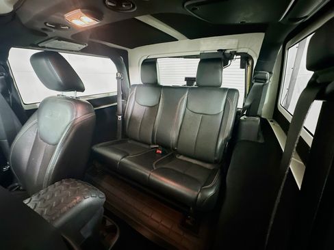 Used 2017 Jeep Wrangler 75th Anniversary image 22