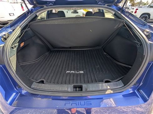 Used 2017 Toyota Prius Four image 14