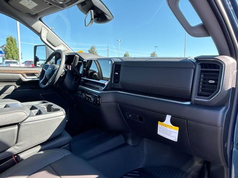 New 2026 Chevrolet Silverado 3500 LT w/ All Star Edition image 55