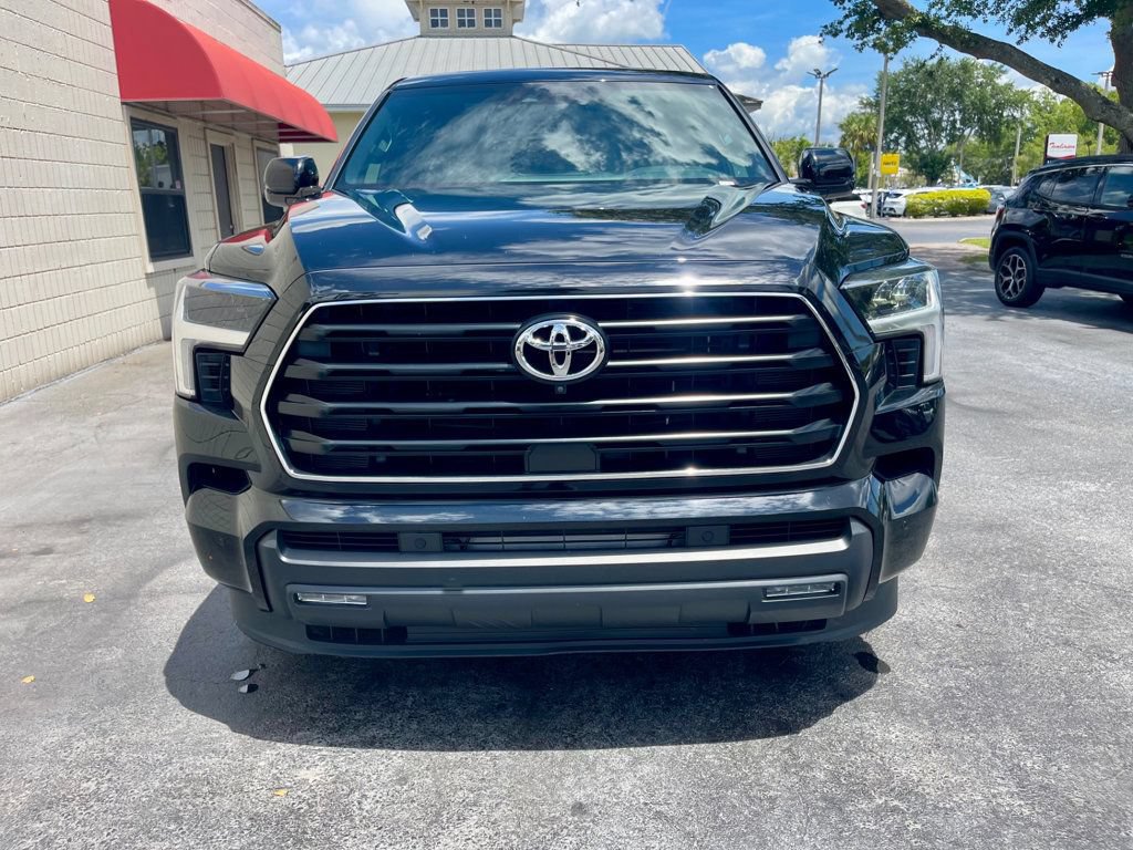 Used 2025 Toyota Sequoia SR5 AWD/4WD image 8