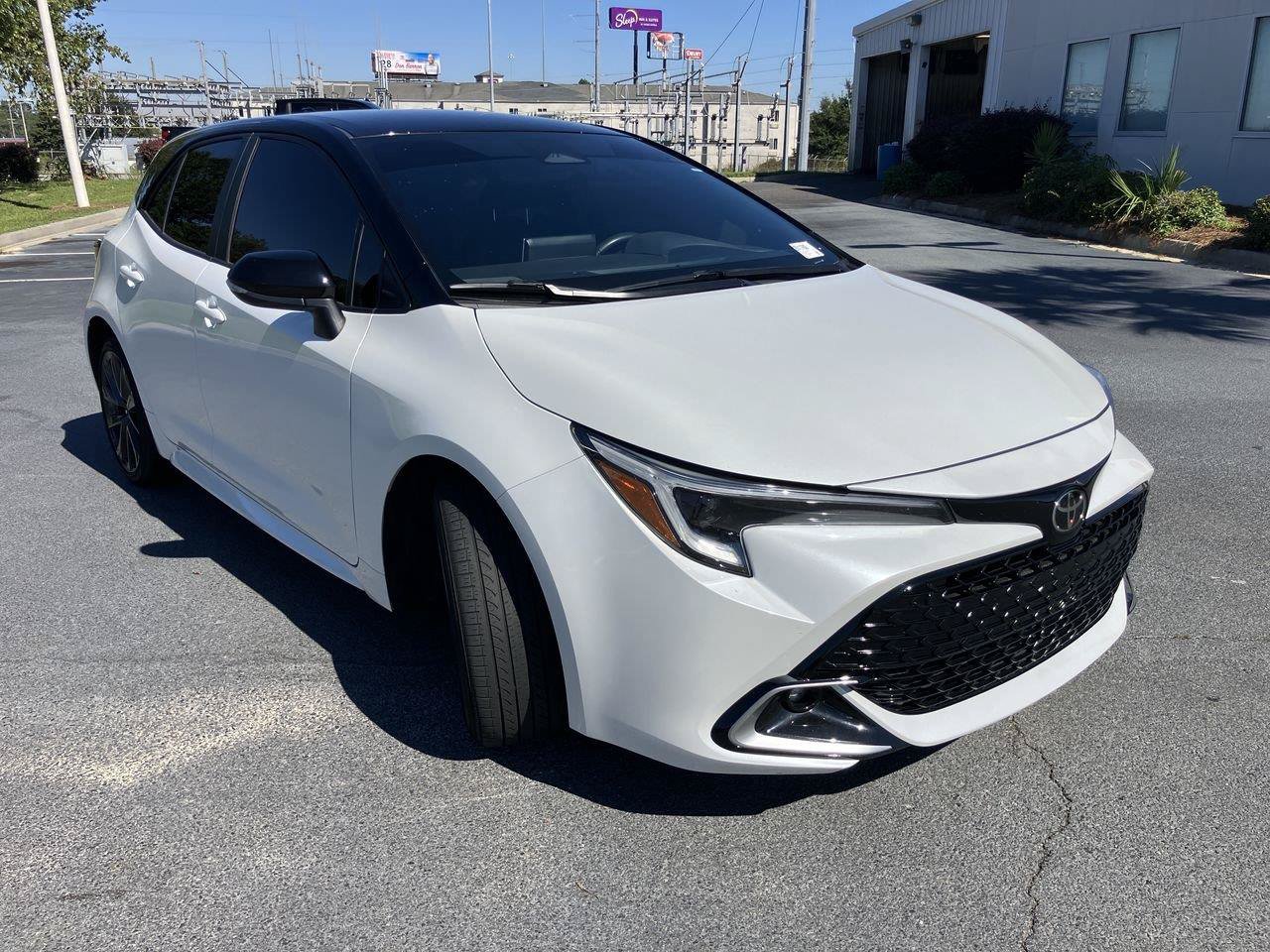 Used 2024 Toyota Corolla XSE FWD image 7
