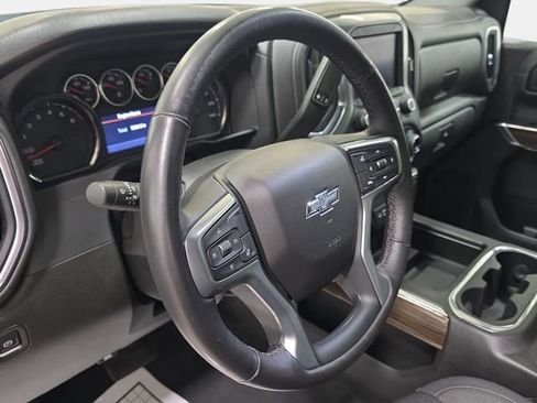 Used 2022 Chevrolet Silverado 1500 RST w/ Z71 Off-Road Package image 16
