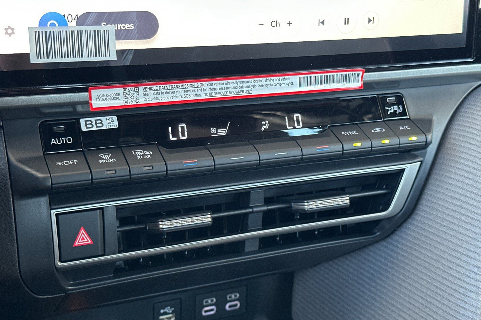 Certified 2026 Toyota Camry SE w/ Multimedia Upgrade Package FWD image 19
